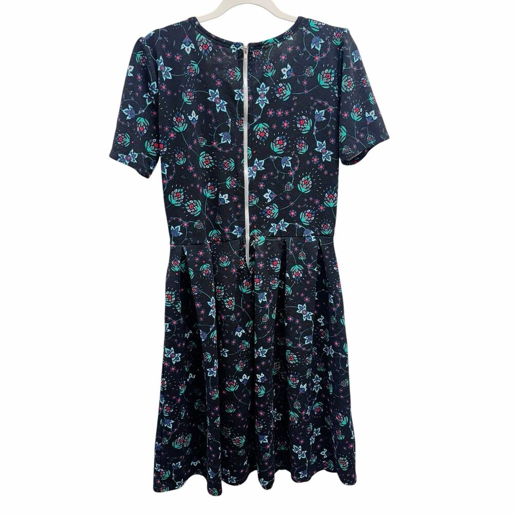 LuLaRoe Size XL Floral Pleated Fit & Flare Stretch Short Sleeve Dress‎ w/Pockets - Picture 2 of 8